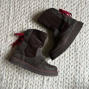 BOS & Co Suede Sherpa Boots with Red laces | sz 40